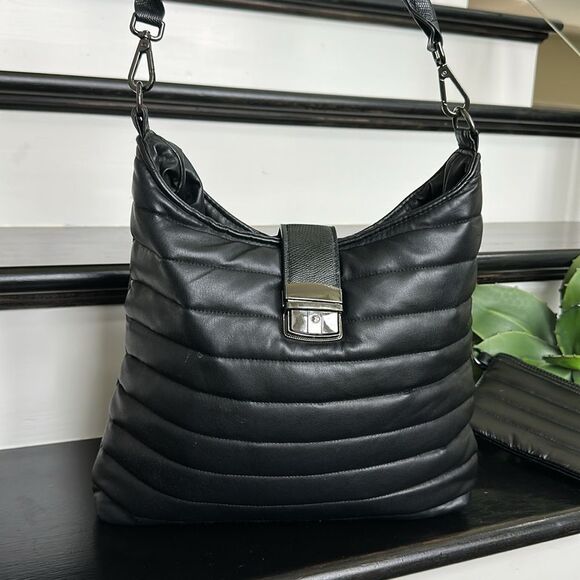 Royln luxe never used shoulder handbag purse new - Picture 1 of 13